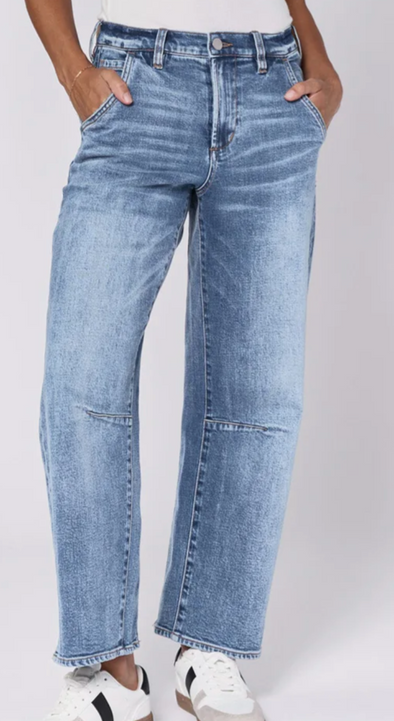 Lasso Barrel Leg Jeans