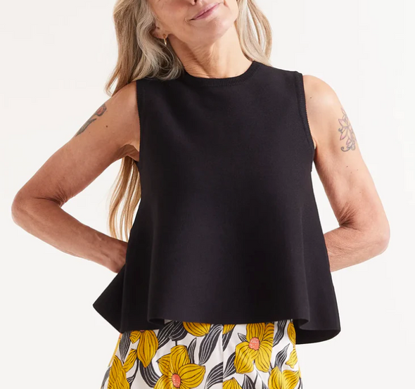 Refina Sweater Tank