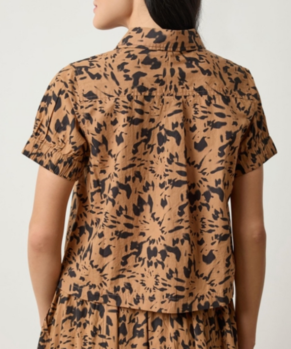 Elastic Cuff Buttondown