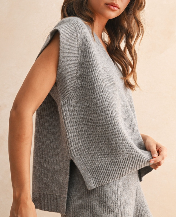 Yvonne Vneck Sweater Vest